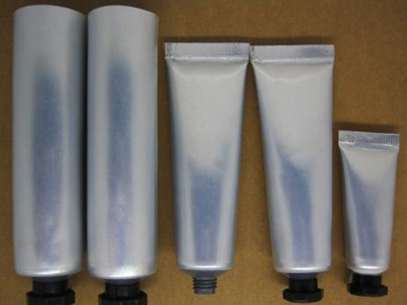 廣東鋁箔廠_牙膏用鋁塑復(fù)合管8011o態(tài)鋁箔材料價格