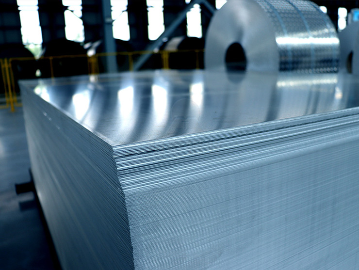 化工設(shè)備外殼適配！明泰 5754 鋁板，大廠出品更可靠